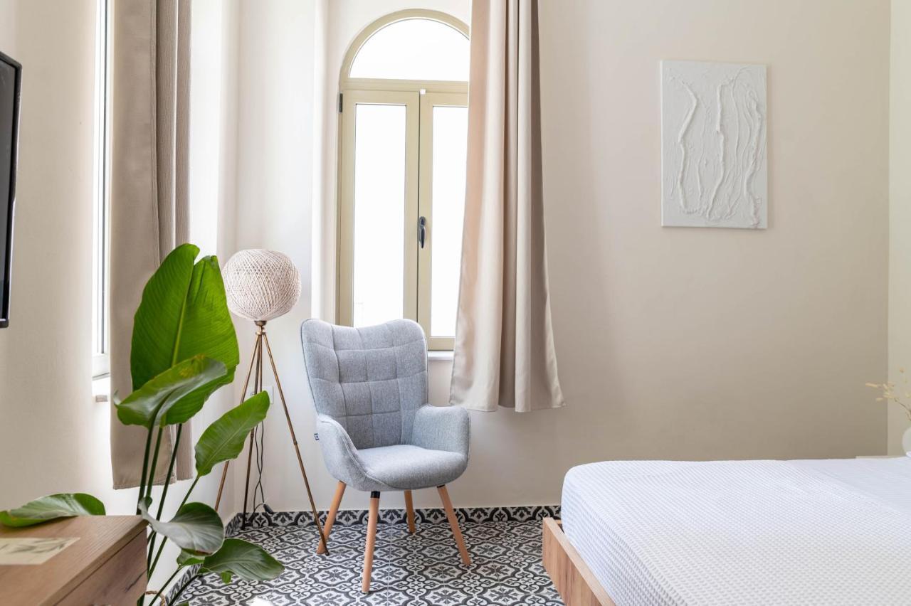 Kosnian City Suites Extérieur photo