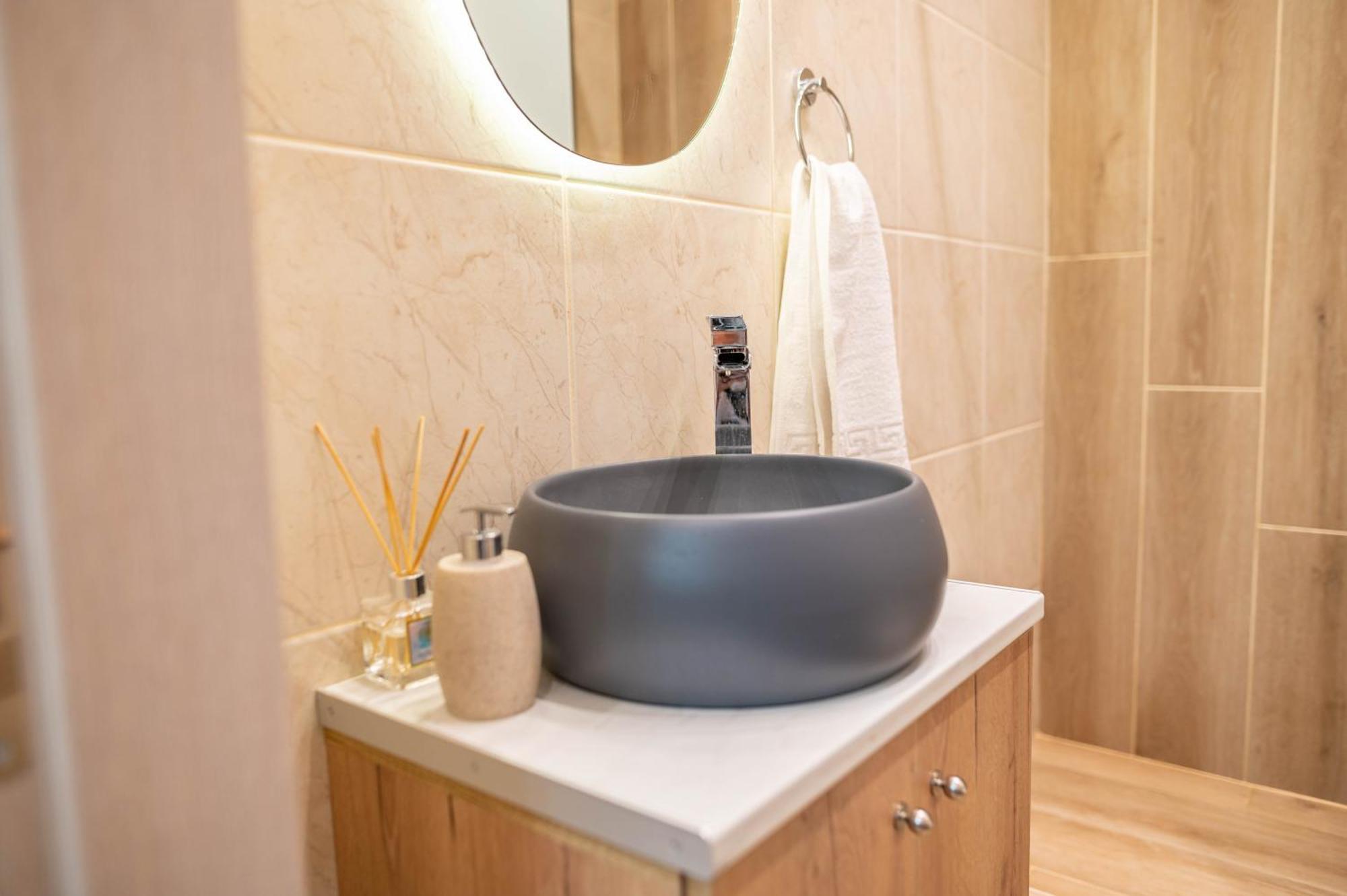 Kosnian City Suites Extérieur photo